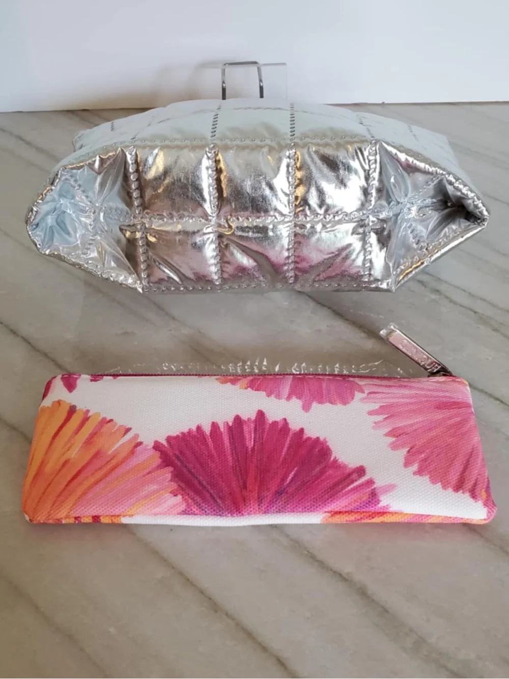 Clinique Makeup Bag Set lulu dk Collab